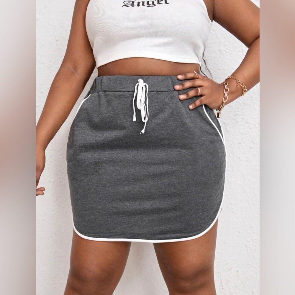 SHEIN Plus Contrast Binding Faux Drawstring Skirt